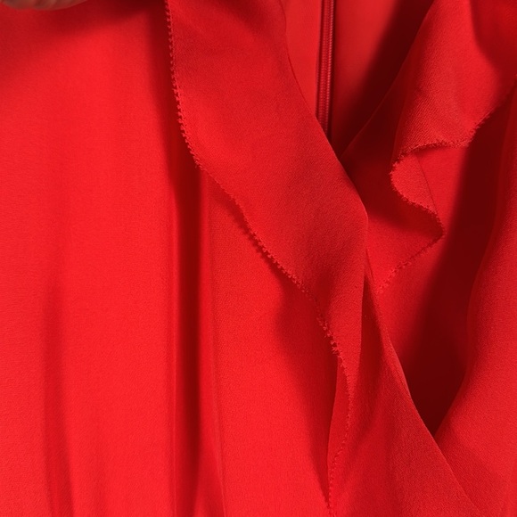Parker Revolve Silk Dress Ruffles VNeck Red Romantic Wedding Guest Date Night 8 - Picture 8 of 13